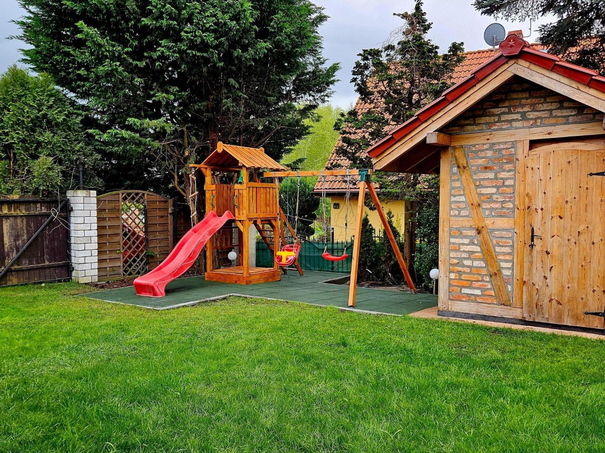 Holiday Home In Kolczewo With The Private Pool 220 Qm Exterior photo